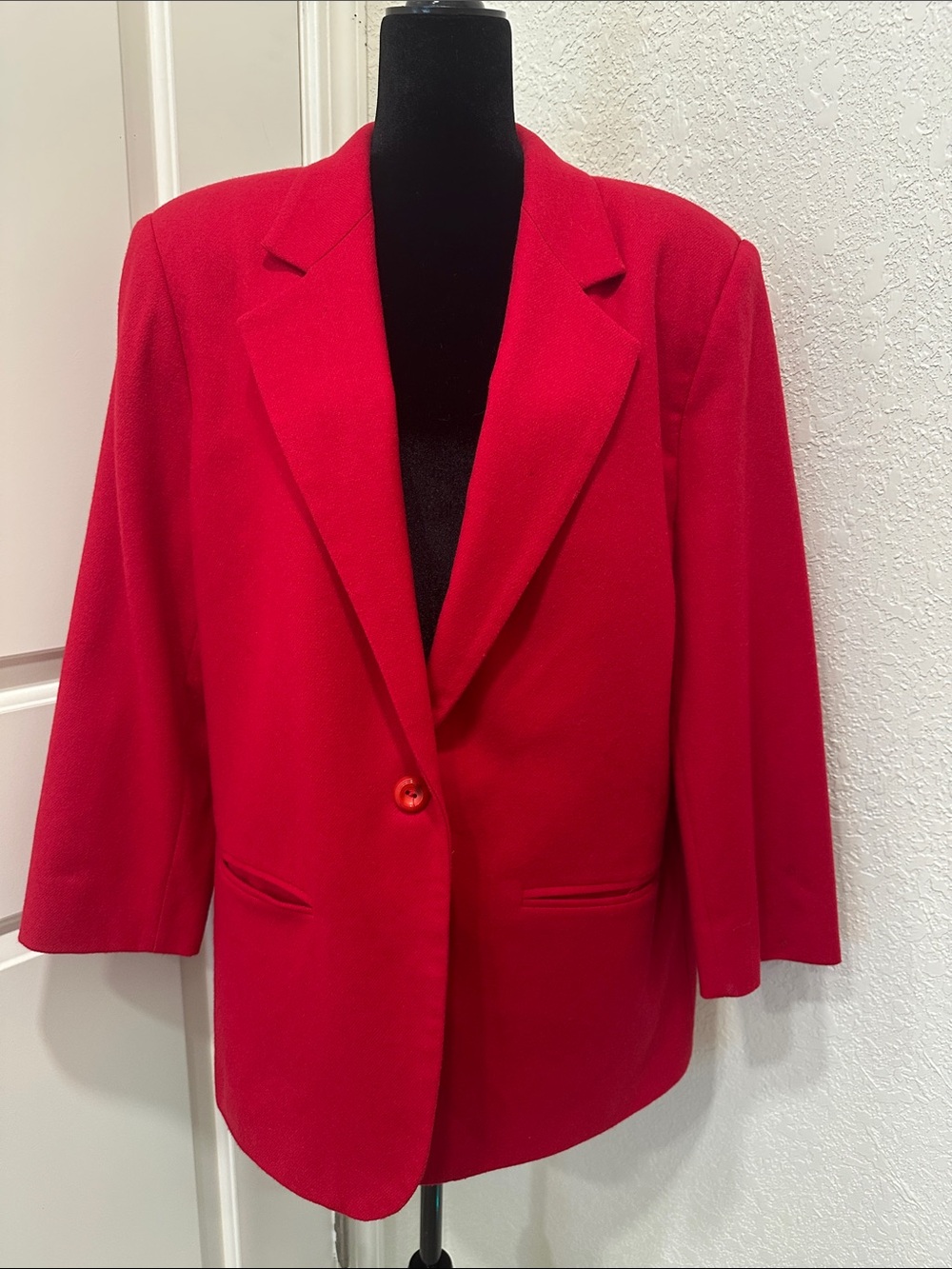 Sag Harbor Vibrant Red Vintage Single-Button Women's Wool Blazer